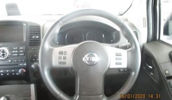 Nissan Navara 3.0 DCi V6 4X4 Le D/cab At V9X 2013 full