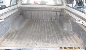 Nissan Navara 2.5 DCi 4×2 Se D/cab 2009 full