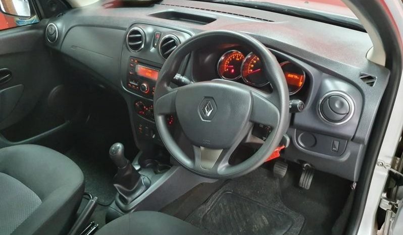 Renault Sandero 0.9 Turbo Expression 2015 full