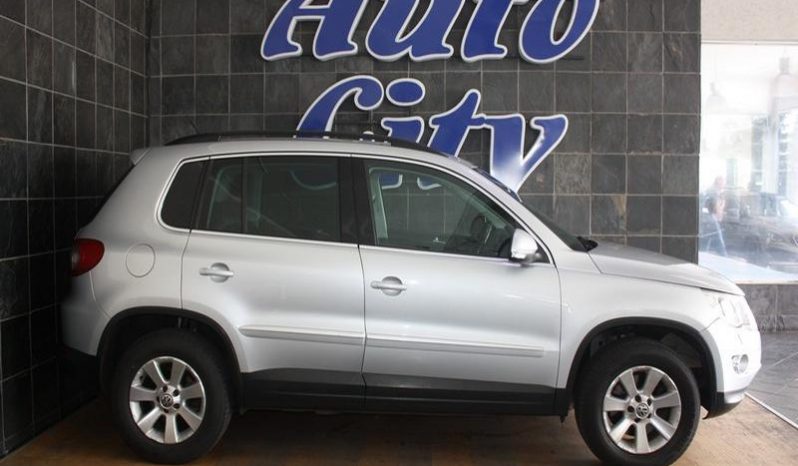 Volkswagen Tiguan 2.0 Tdi Sport + Style 4motion Tiptr 2011 full