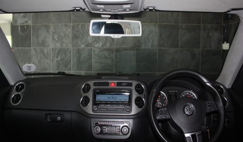 Volkswagen Tiguan 2.0 Tdi Sport + Style 4motion Tiptr 2011 full