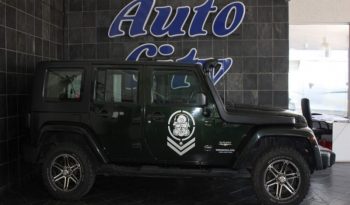 Jeep Wrangler Unlimited 2.8L Crd Sahara At 2010 full