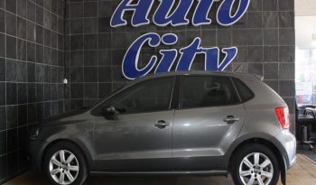 Volkswagen Polo 1.6 Comfortline 2011 full