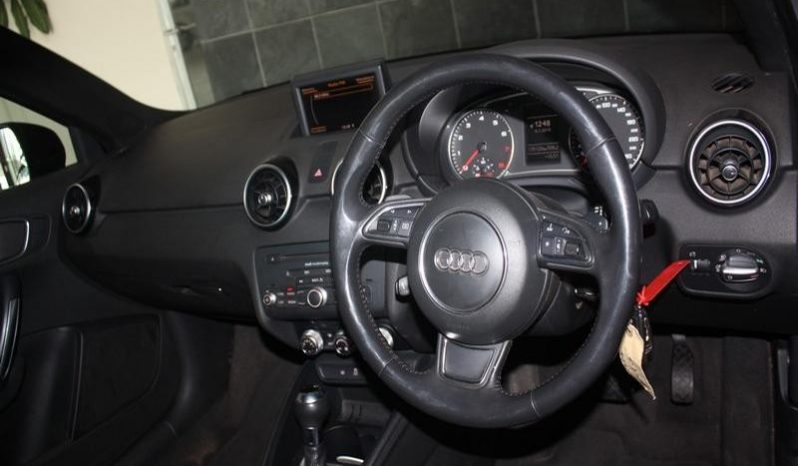 Audi A1 1.4 Tfsi Attraction 2012 full