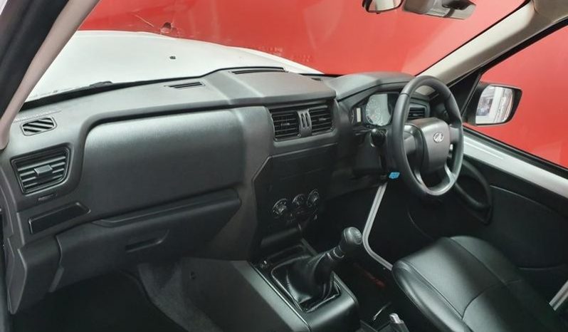 Mahindra Pik Up 2.2 Mhawk 4X2 S/cab S4 (A/C) 2020 full