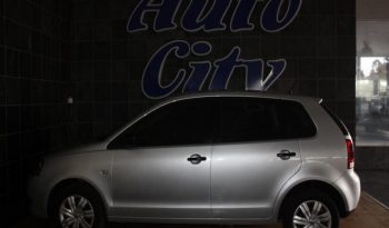 Volkswagen Polo Vivo Hatch 1.4 Conceptline 2015 full