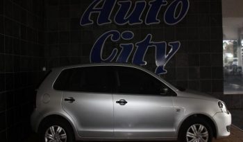 Volkswagen Polo Vivo Hatch 1.4 Conceptline 2015 full