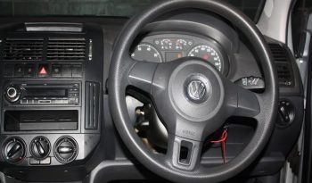 Volkswagen Polo Vivo Hatch 1.4 Conceptline 2015 full