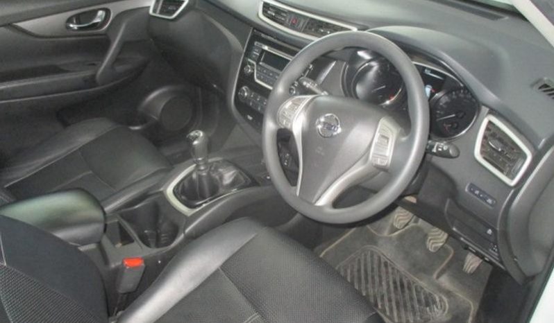 Nissan X-Trail 2.0 4X2 Xe 7-Seater 2016 full