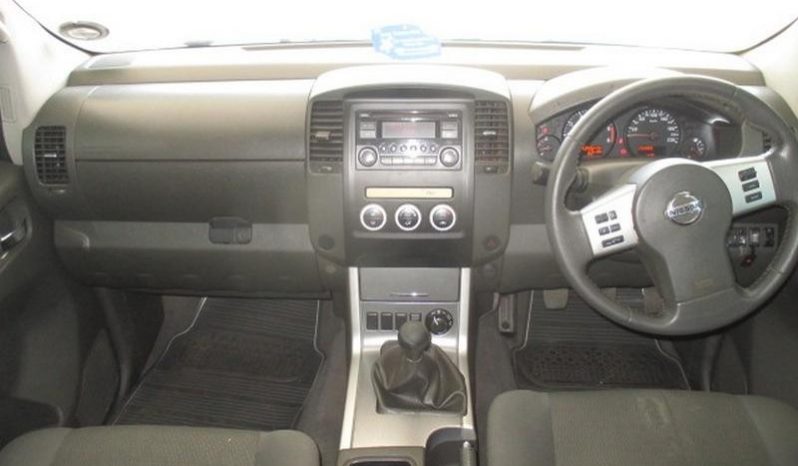 Nissan Navara 2.5 DCi 4×4 Le D/cab 2012 full