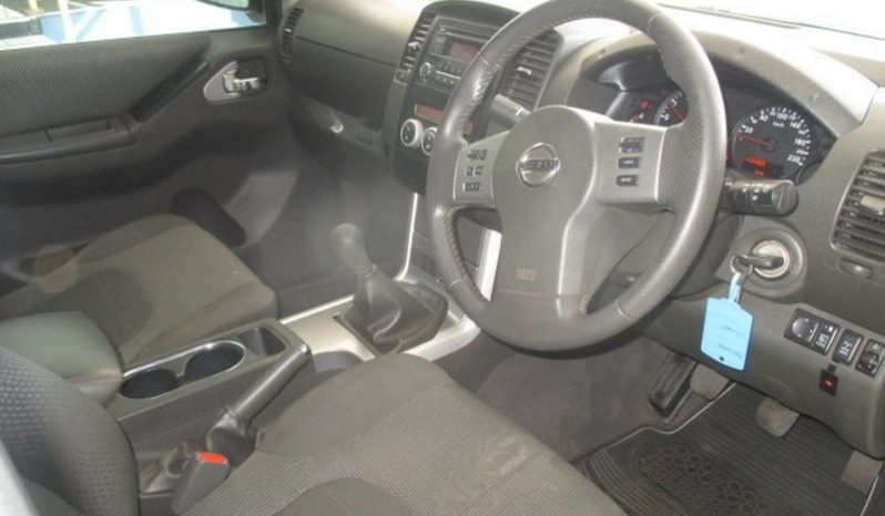 Nissan Navara 2.5 DCi 4×4 Le D/cab 2012 full