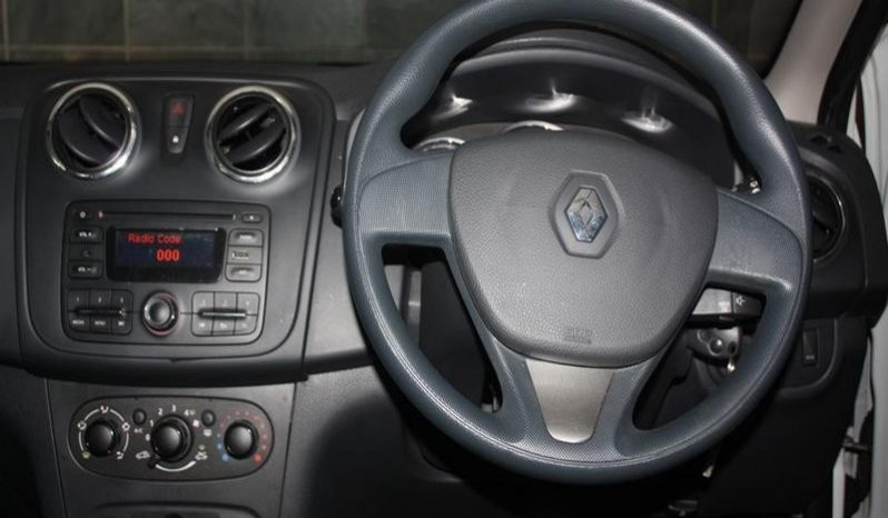 Renault Sandero 0.9 Turbo Expression 2015 full