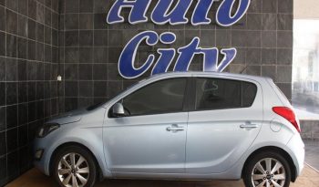 Hyundai I20 1.4 Crdi Glide 2014 full