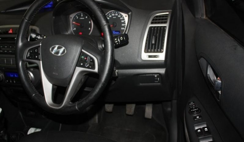 Hyundai I20 1.4 Crdi Glide 2014 full