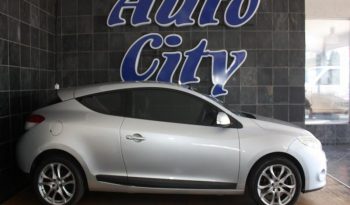 Renault Megane Coupe 1.4 Tce Dynamique + Satnav 2010 full