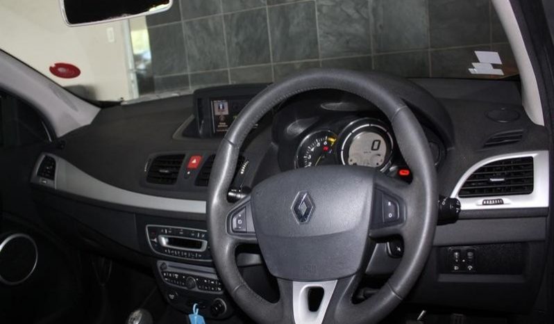 Renault Megane Coupe 1.4 Tce Dynamique + Satnav 2010 full