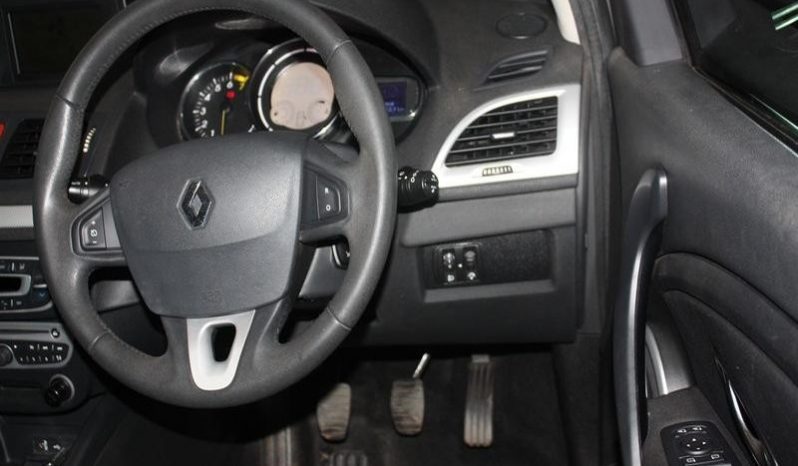 Renault Megane Coupe 1.4 Tce Dynamique + Satnav 2010 full