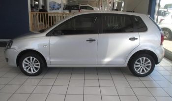 Volkswagen Polo Vivo Hatch 1.4 Conceptline 2017 full