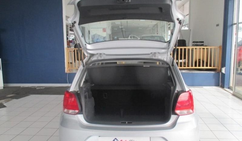 Volkswagen Polo Vivo Hatch 1.4 Trendline 2019 full