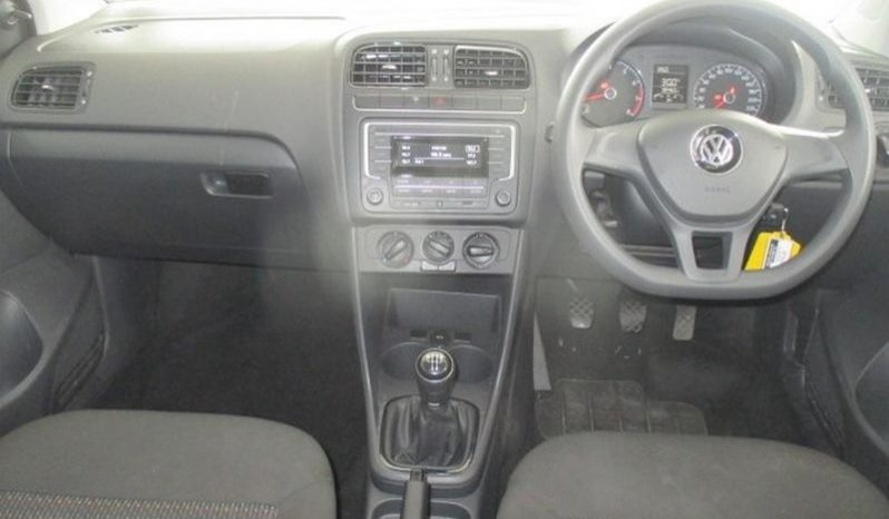 Volkswagen Polo Vivo Hatch 1.4 Trendline 2019 full