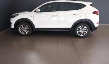 Hyundai Tucson 2.0 Premium 2016 full
