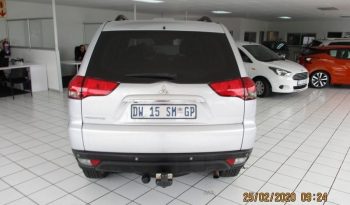 Mitsubishi Pajero 2.5 Di-D Sport Gls 4X4 At 2015 full