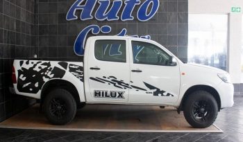 Toyota Hilux 2.5 D-4D D/cab 4X4 Srx 2014 full