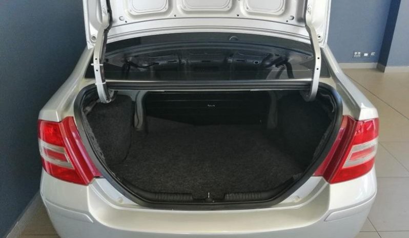 Ford Ikon 1.6 Ambiente 2014 full