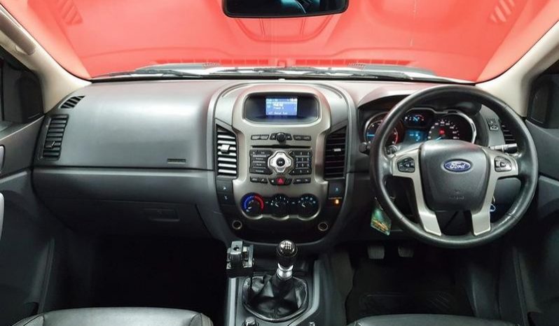 Ford Ranger 3.2 Tdci Xlt 4X4 D/cab 2013 full