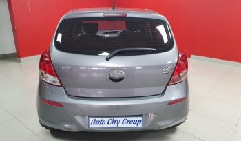 Hyundai I20 1.4 Fluid 2013 full