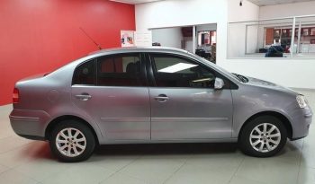 Volkswagen Polo Classic 1.6 Comfortline Tiptronic 2009 full