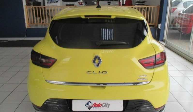 Renault Clio 4 0.9 Turbo Dynamique 2013 full