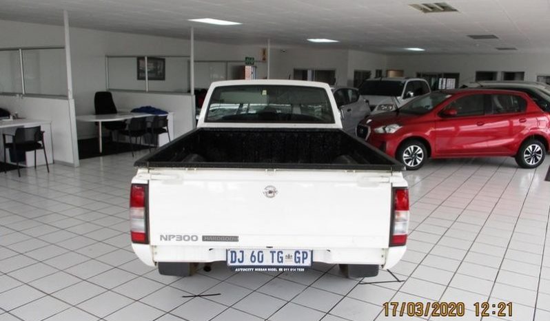 Nissan NP300 Hardbody 2.5 Tdi Lwb+ac 2014 full