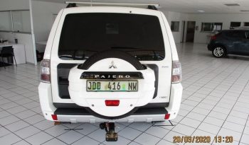 Mitsubishi Pajero 3.2 DiD Gls Lwb At 2014 full