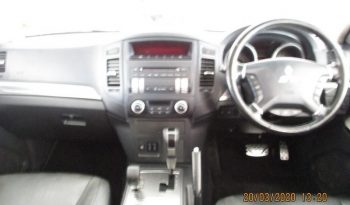 Mitsubishi Pajero 3.2 DiD Gls Lwb At 2014 full