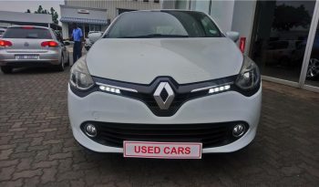 Renault Clio CLIO IV 900 T EXPRESSION 5DR (66KW) N/A full