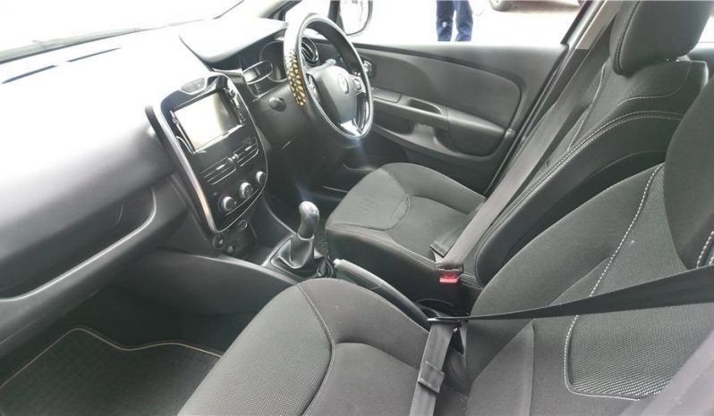 Renault Clio CLIO IV 900 T EXPRESSION 5DR (66KW) N/A full