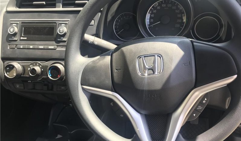 Honda Jazz New 1.2 Trend Man 2020 full