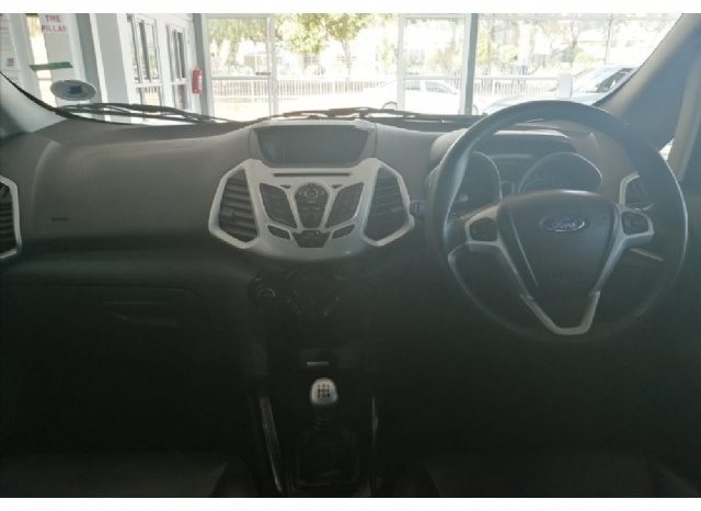 Ford EcoSport 1.0 EcoBoost Titanium 2018 full