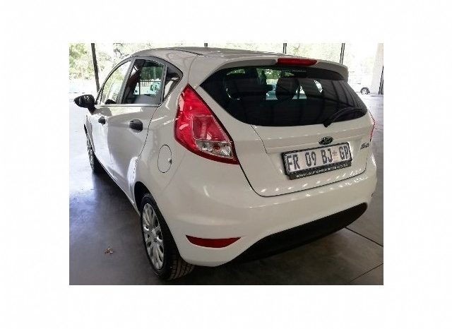 Ford Fiesta 1.4 Ambiente 5 Door 2017 full
