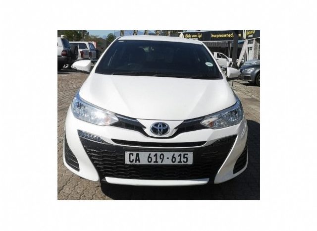 Toyota Yaris 1.5 XS 5 Door 2019 full