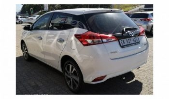 Toyota Yaris 1.5 XS 5 Door 2019 full