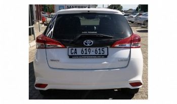 Toyota Yaris 1.5 XS 5 Door 2019 full