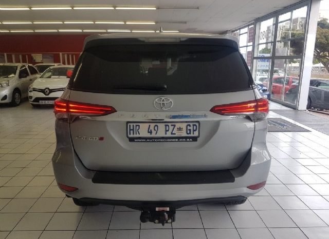 Toyota Fortuner 2.4 GD-6 Raised Body Auto 2018 full