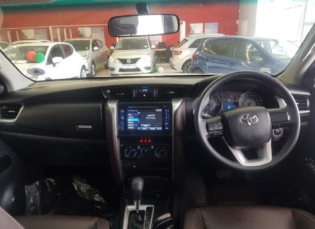 Toyota Fortuner 2.4 GD-6 Raised Body Auto 2018 full