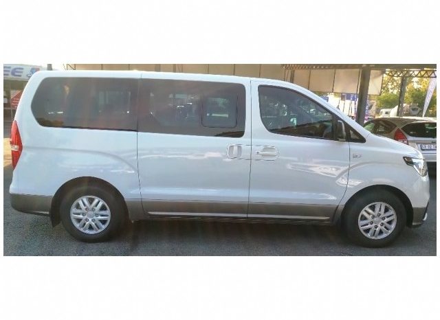 Hyundai H-1 GLS 2.4 CVVT Wagon 2018 full