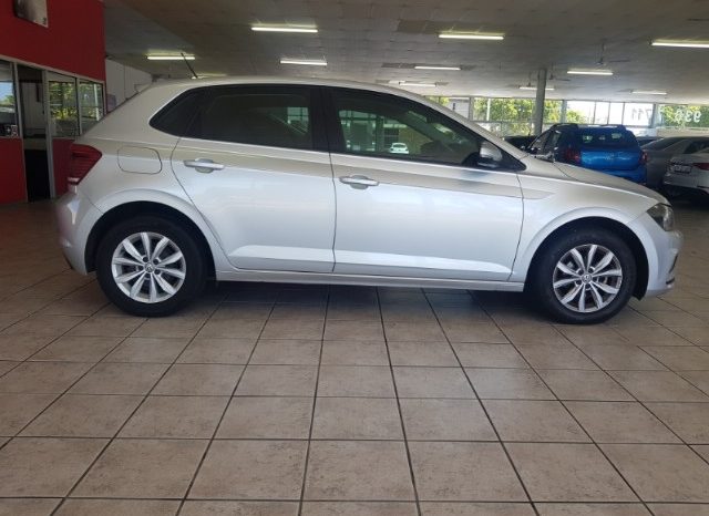 Volkswagen Polo 1.0 TSI Comfortline 2019 full