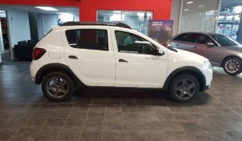 Renault Sandero 900T Stepway Expression 2018 full