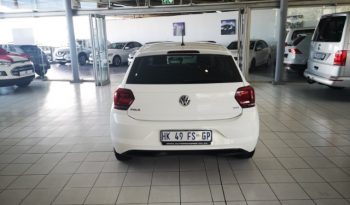 Volkswagen Polo 1.0 TSI Trendline 2018 full