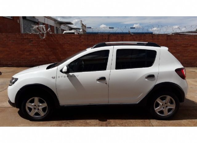 Renault Sandero 900T Stepway 2015 full